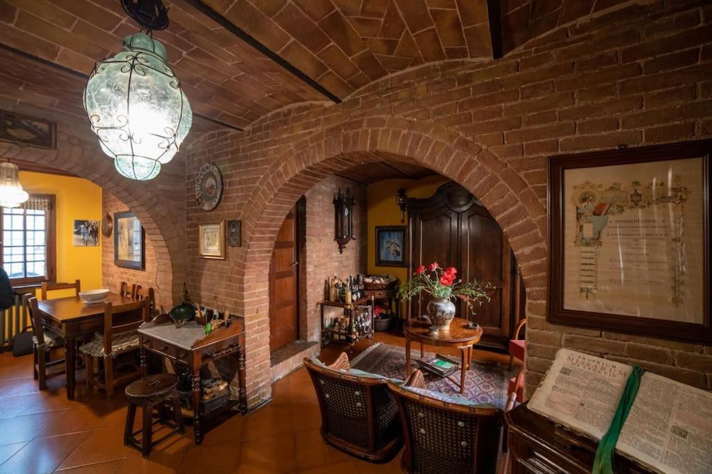 Casa Lazzaro Al Centro Di Siena Villa Eksteriør billede