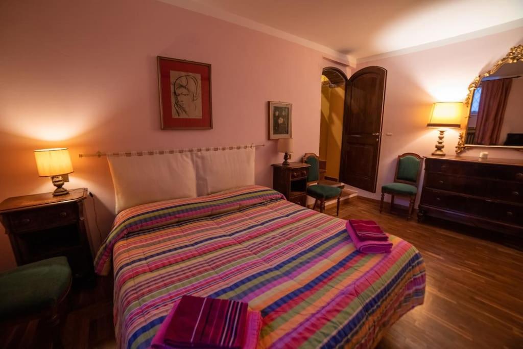 Casa Lazzaro Al Centro Di Siena Villa Eksteriør billede